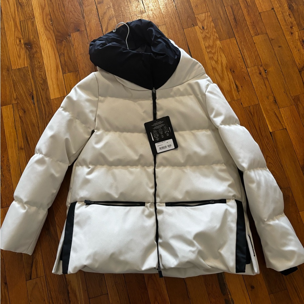 Herno Laminar Women’s Winter coat jacket size 40 White Black
